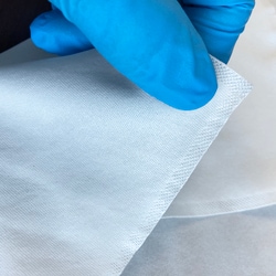 High-Tech Conversions&nbsp;ULTIMATE 65&trade; Ultrasonically Sealed Border Cleanroom Wipes